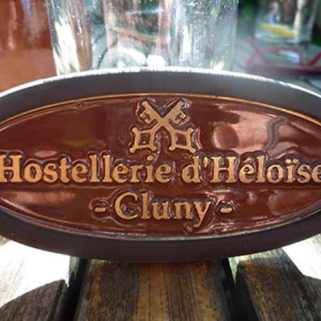 Hostellerie D'Heloise Logis Cluny Exterior foto